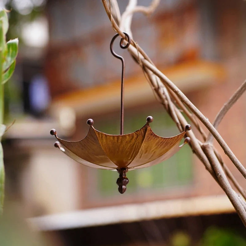 Plumbella Hanging Umbrella Bird Bath